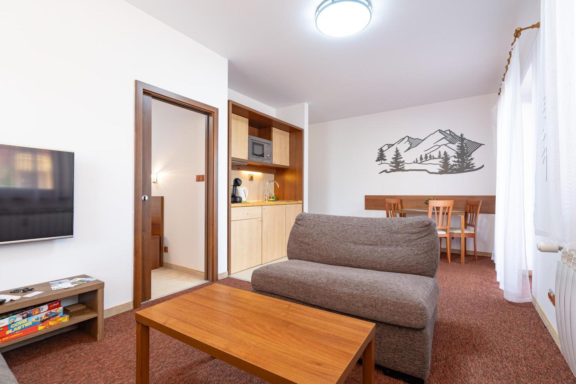 Family & Friends Apartment Велька-Ломница Экстерьер фото